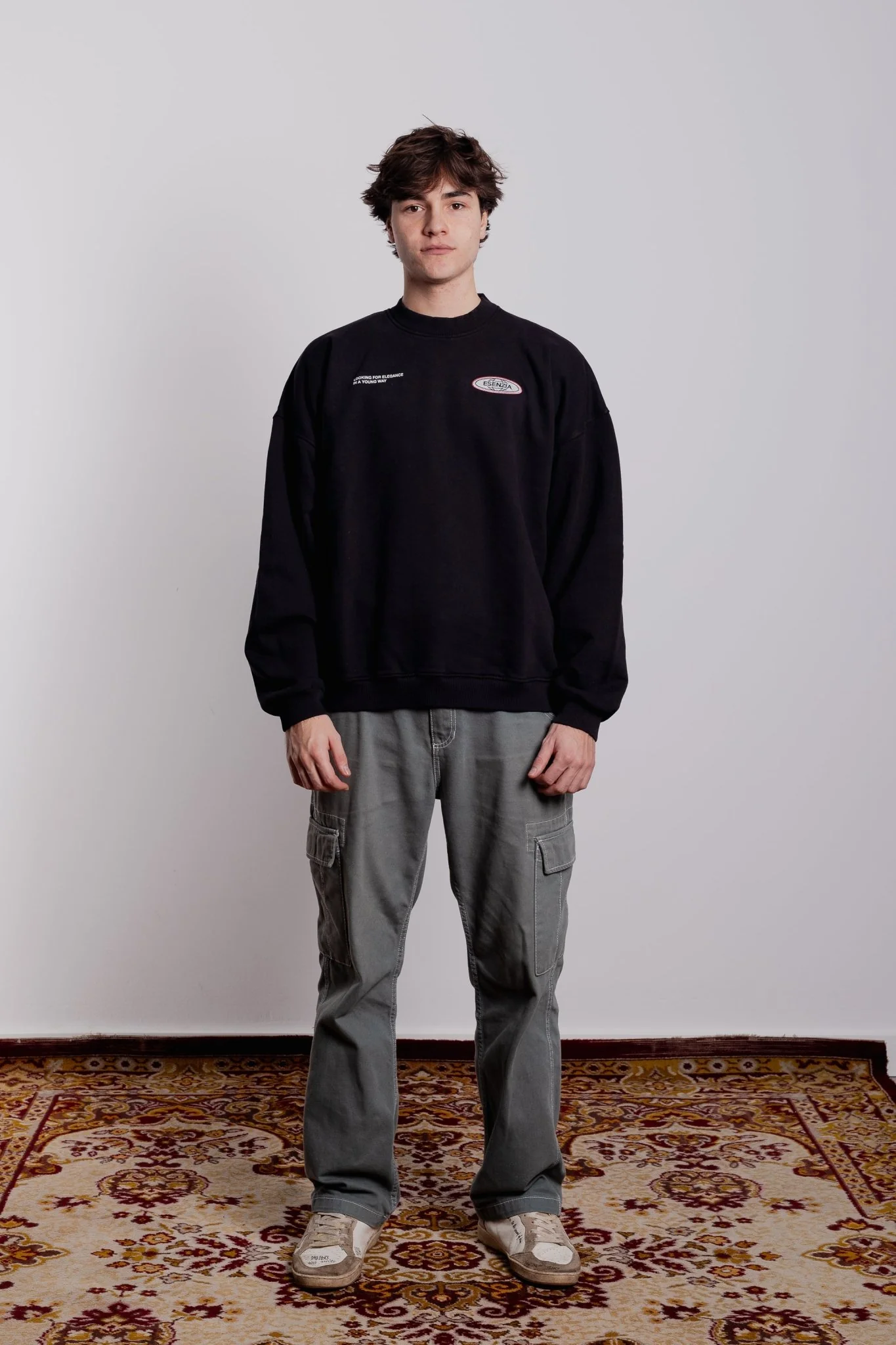 BLACK SATURNO CREWNECK - Image 3