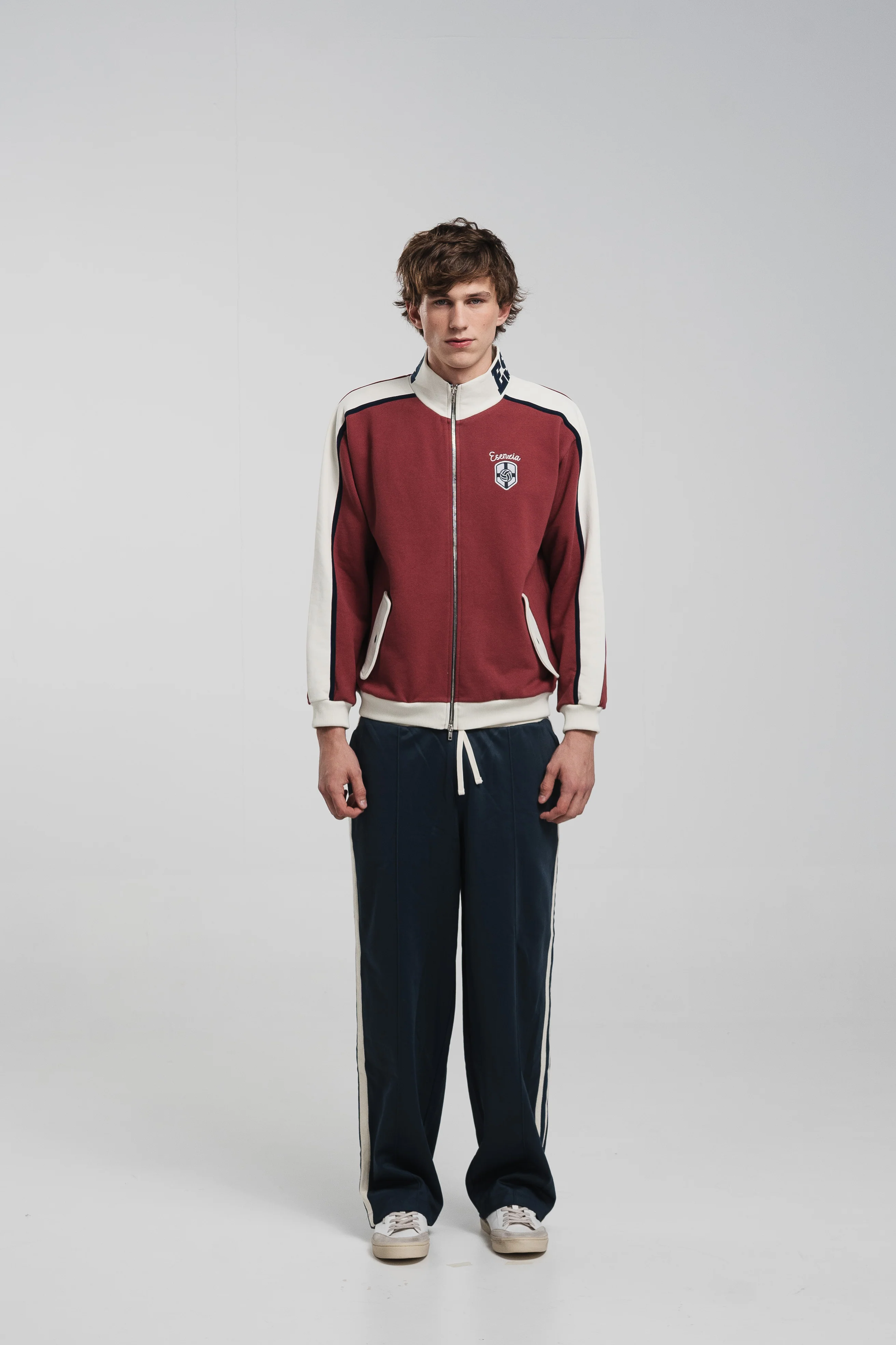 BORDEAUX LETTER NECK TRACKJACKET - Image 7