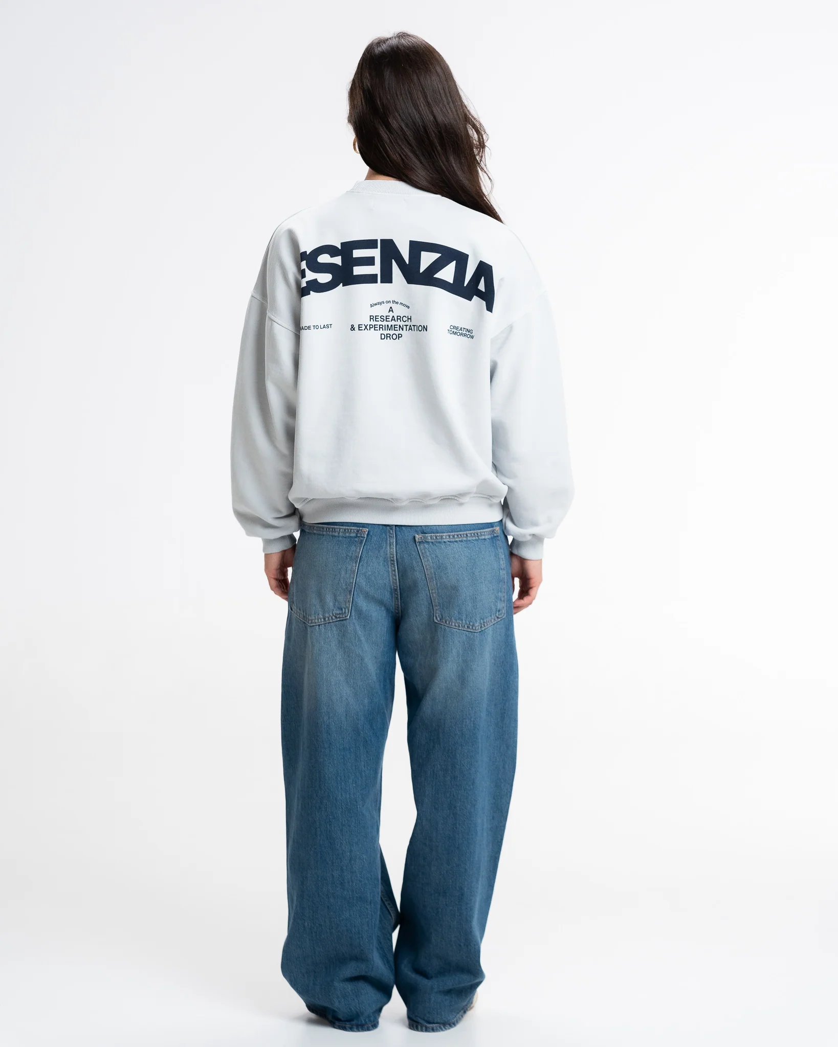 CHALK WHITE SPARK CREWNECK - Image 5