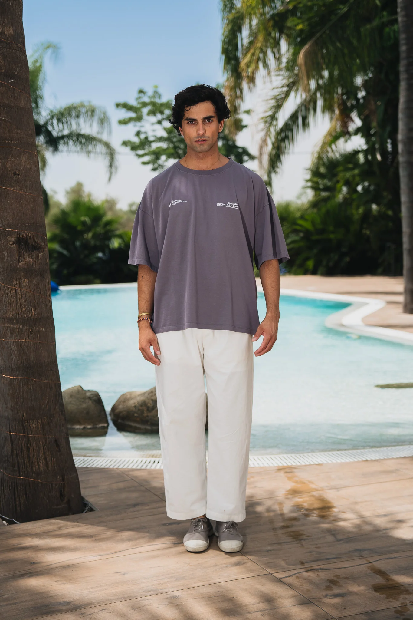 CHARCOAL DREAM TEE - Image 5