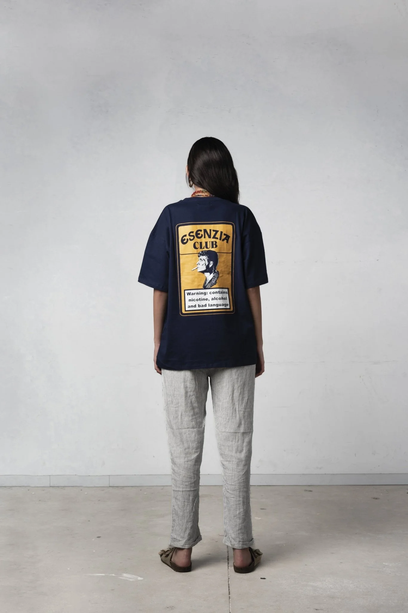 DARK BLUE CAMEL TEE - Image 9