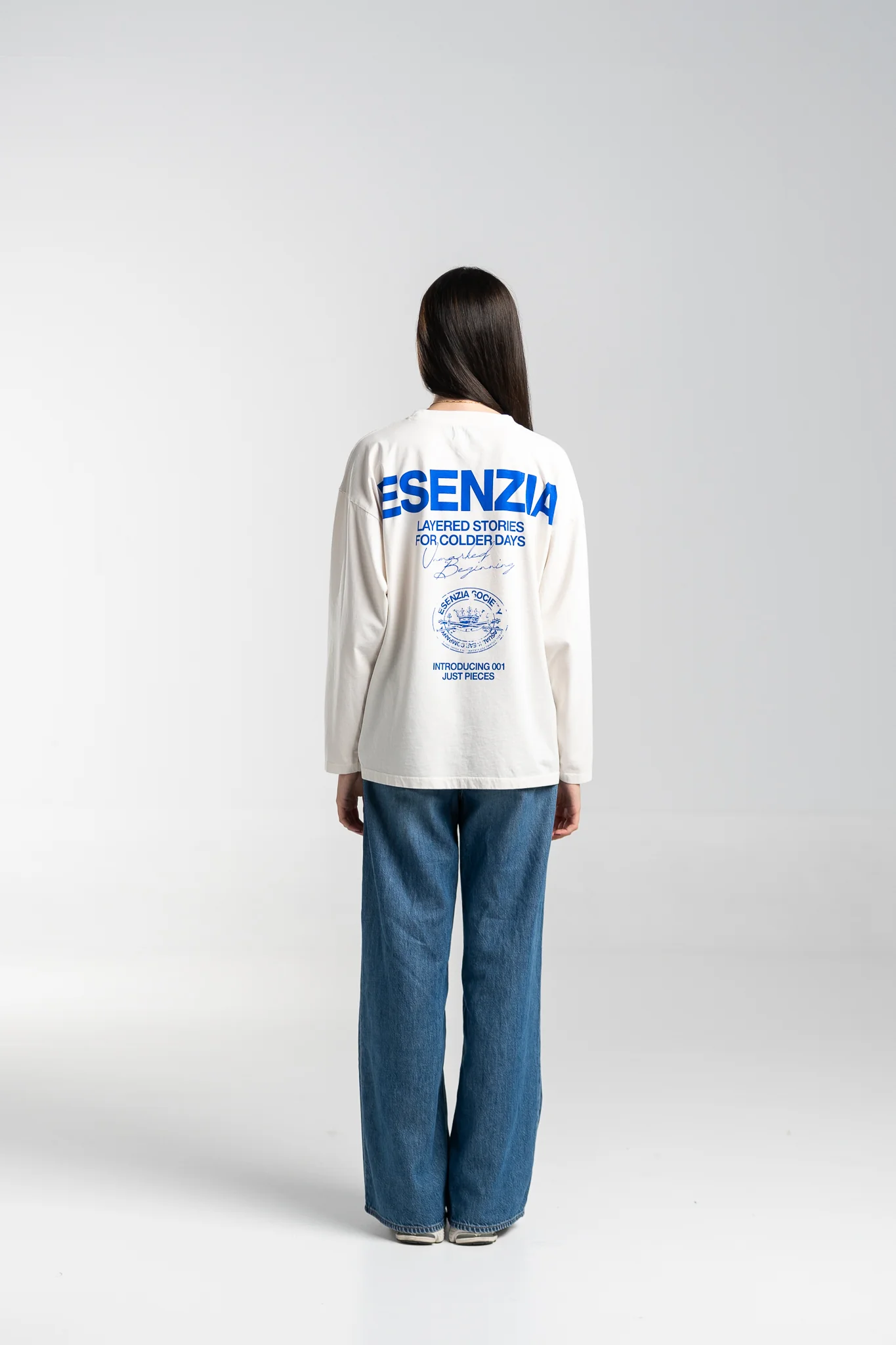 WHITE STORY LONGSLEEVE - Image 6
