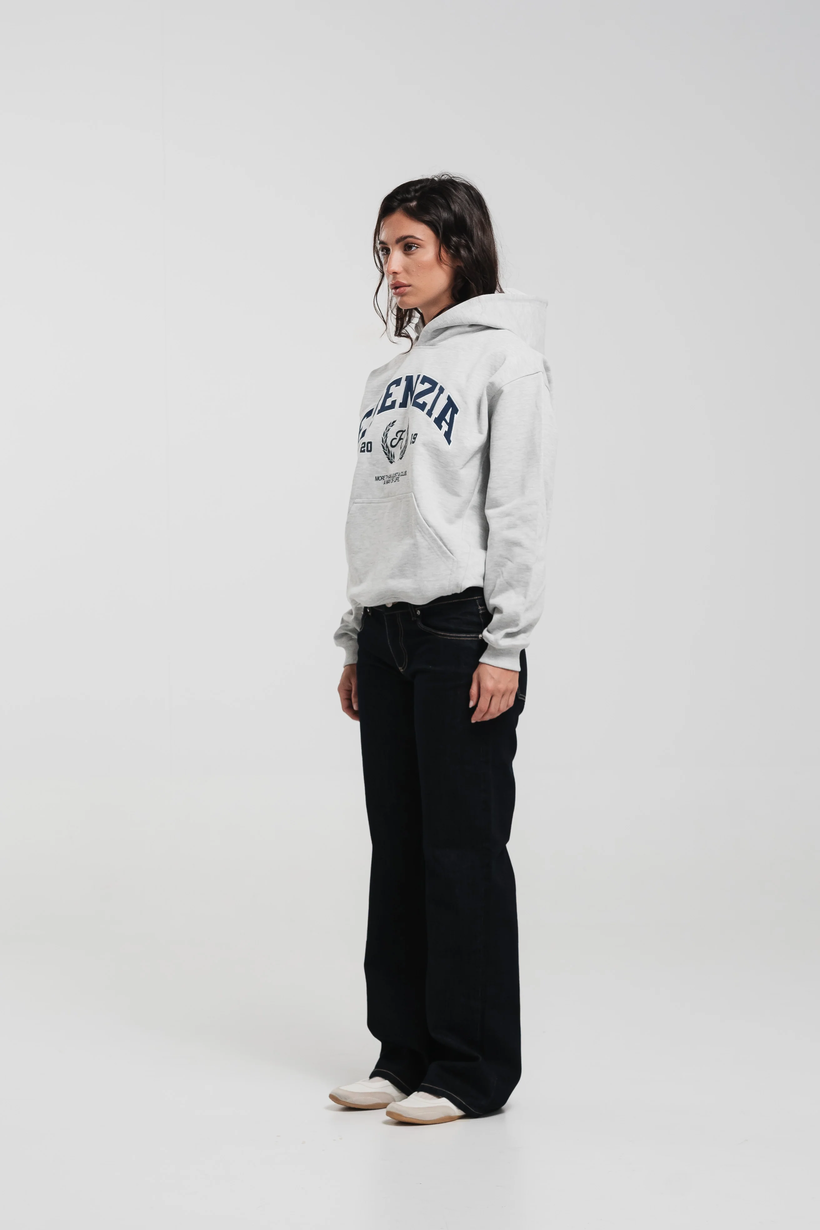 GREY LAUREL HOODIE - Image 5