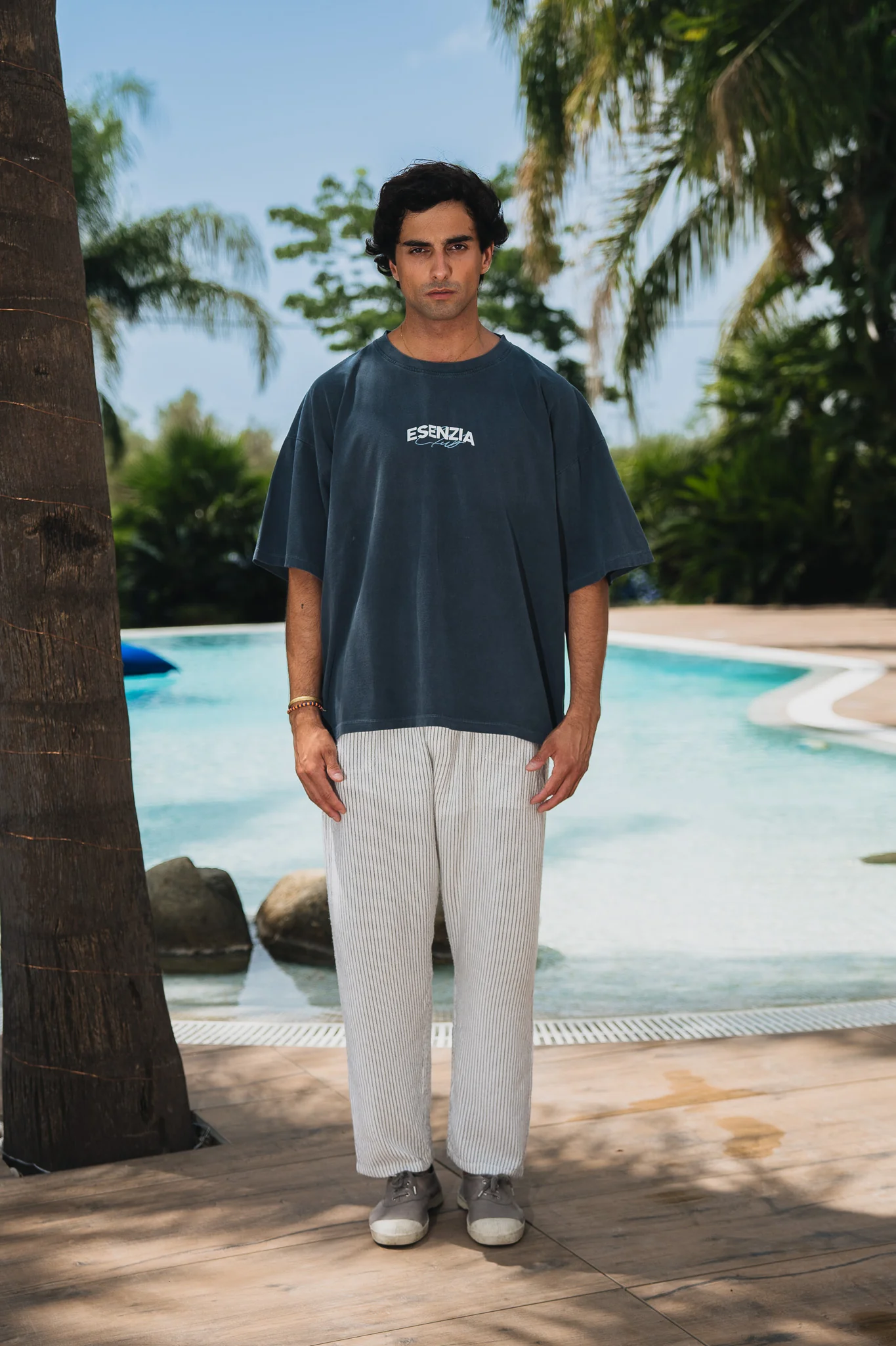 IRON SIGNATURE TEE - Image 5