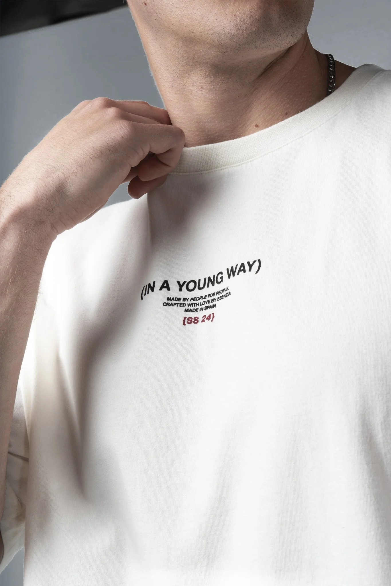 KISS TEE - Image 11