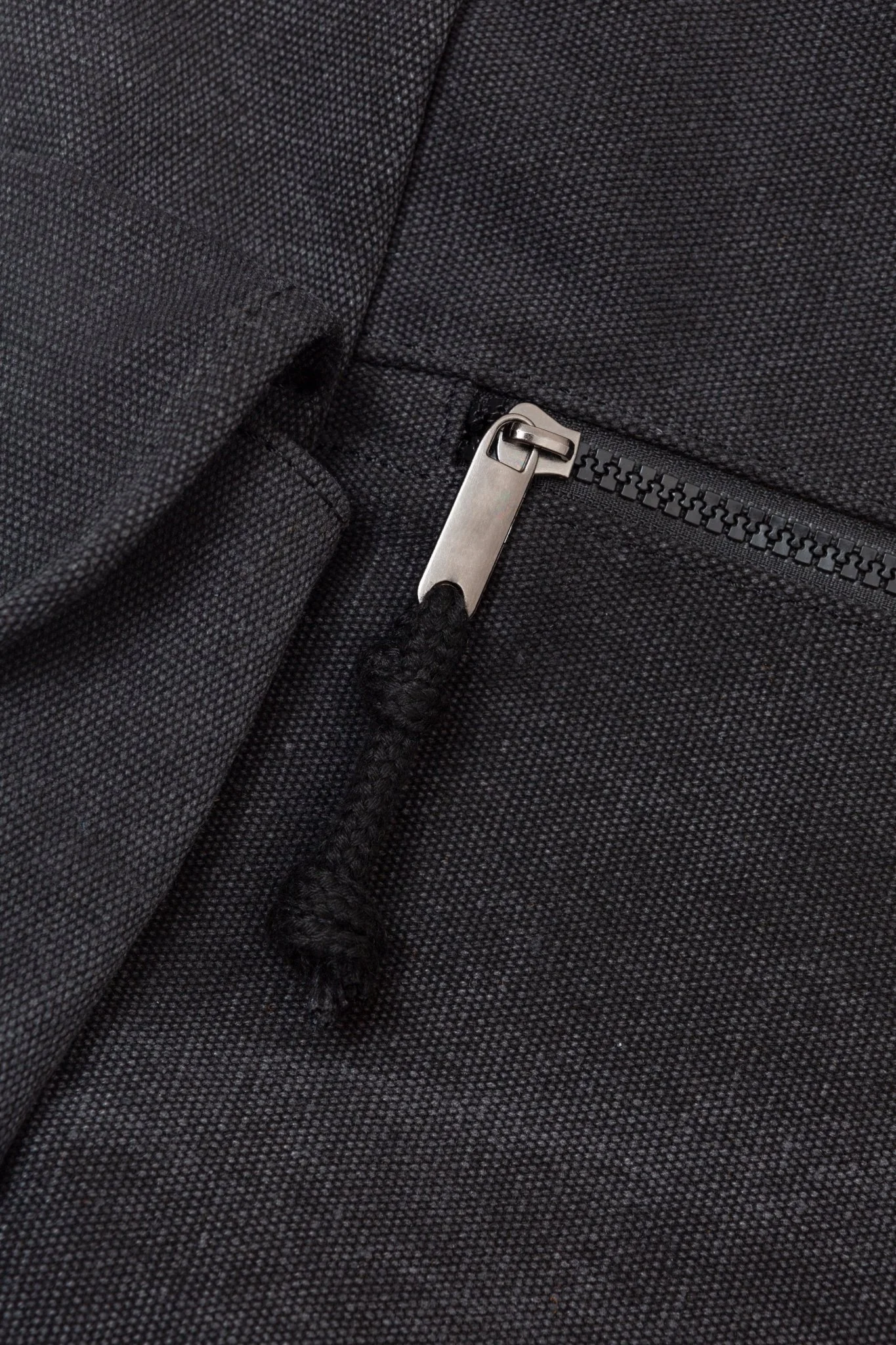 MOCHILA VINTAGE DE LONA NEGRA - Image 4