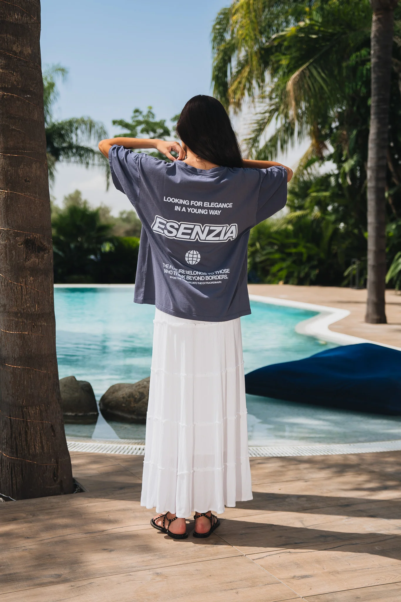 NAVY BEYOND TEE - Image 14